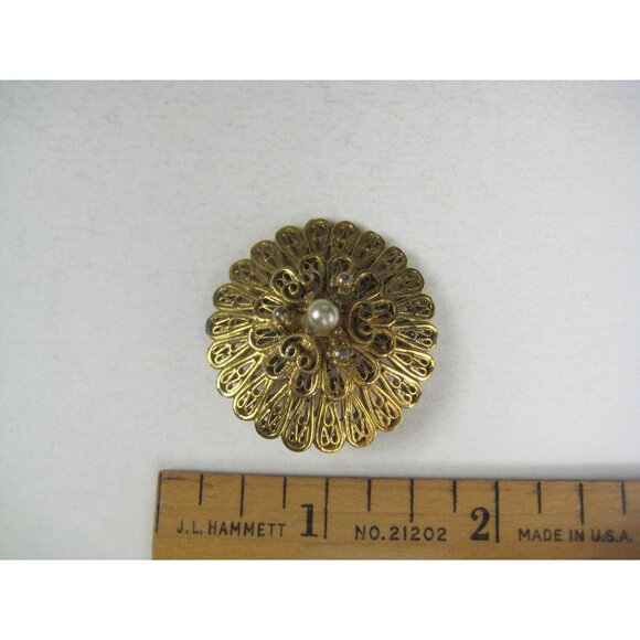 Vintage 1950 Goldtone Filigree Flower Brooch Faux Pearl Rhinestones - Picture 2 of 5